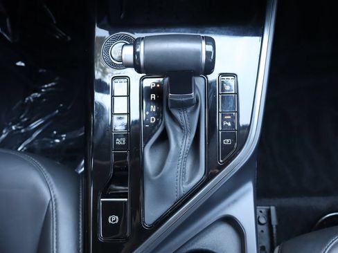 Used 2023 Kia Niro EX Touring FWD image 37