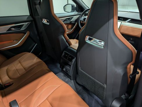 New 2026 Jaguar F-PACE R-Dynamic S image 22