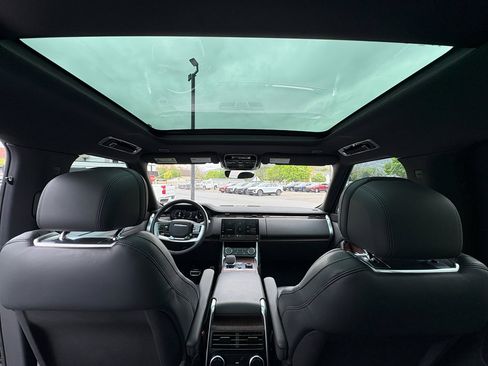 Used 2023 Land Rover Range Rover Long Wheelbase SE AWD/4WD image 31