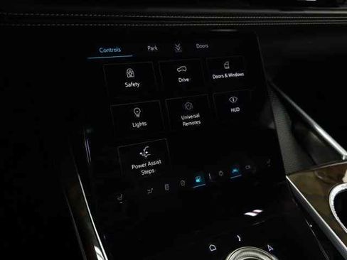 Certified 2025 Cadillac Escalade Sport Platinum w/ LPO, ONYX Package image 48