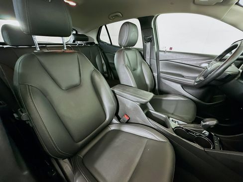 Used 2024 Buick Encore GX Sport Touring image 29