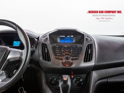 Used 2015 Ford Transit Connect XL image 20