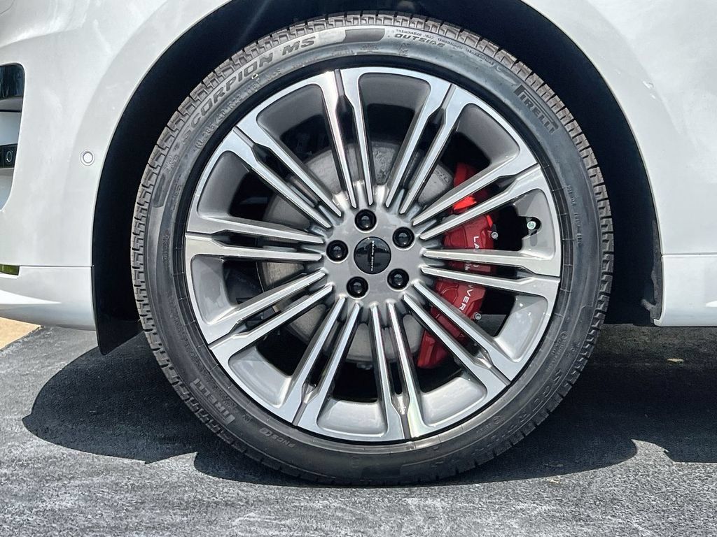 New 2026 Land Rover Range Rover Sport Dynamic SE AWD/4WD image 10