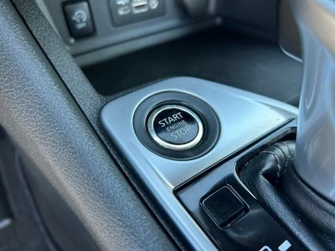 Used 2025 Nissan Sentra SV w/ All-Weather Package FWD image 22
