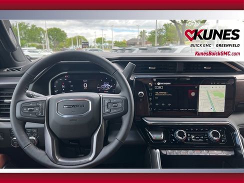 New 2026 GMC Sierra 3500 Denali Ultimate AWD/4WD image 15