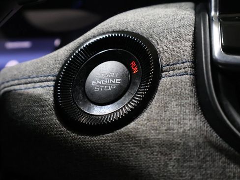 Used 2022 Jeep Compass Latitude image 27