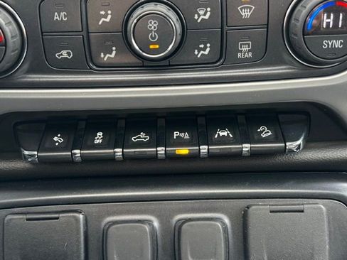 Used 2018 GMC Sierra 1500 SLT image 15