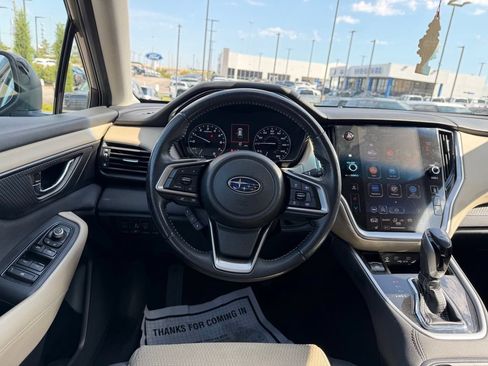 Used 2022 Subaru Outback Premium AWD/4WD image 12