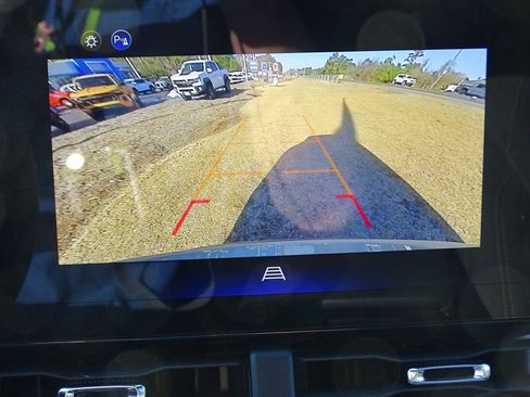 Used 2025 Chevrolet Equinox LT image 29