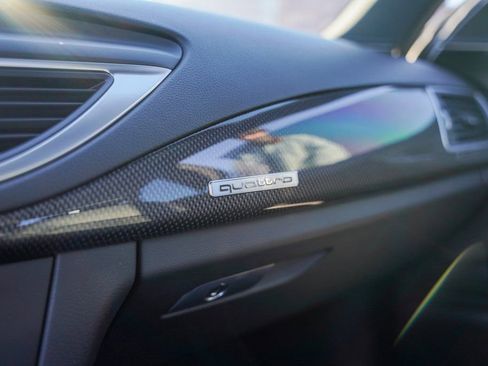 Used 2017 Audi S7 Prestige w/ Prestige Package image 33