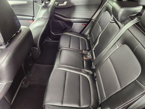 Used 2022 Ford Escape SEL w/ Technology Package image 13