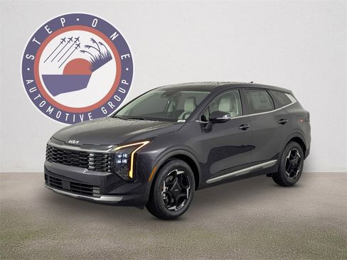 New 2026 Kia Sportage EX image 2