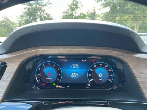 New 2026 Volkswagen Atlas SE image 19