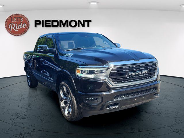 Used 2022 RAM 1500 Limited w/ Body Color Bumper Group AWD/4WD image 3