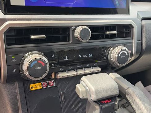 Used 2026 Toyota 4Runner TRD Off-Road Premium w/ Tow Technology Package image 25