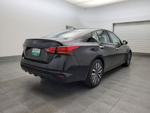 Used 2023 Nissan Altima 2.5 SV image 9