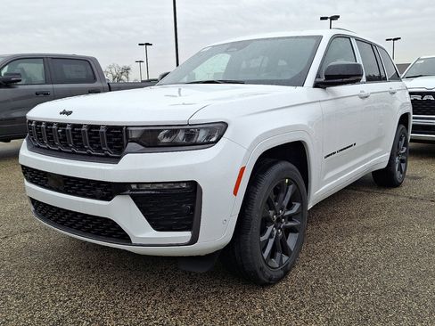 New 2026 Jeep Grand Cherokee Limited Reserve image 1