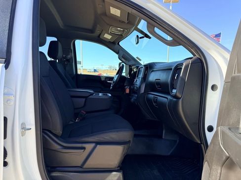 Used 2023 Chevrolet Silverado 3500 W/T w/ Gooseneck/5TH Wheel Package image 13