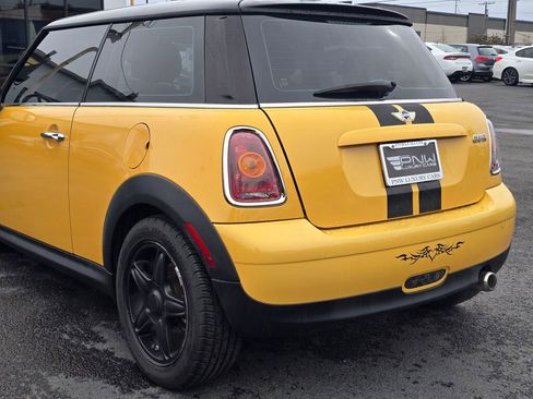 Used 2009 MINI Cooper Hardtop image 9