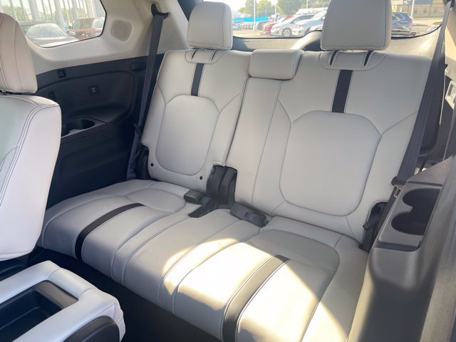 New 2026 Honda Pilot Touring image 22