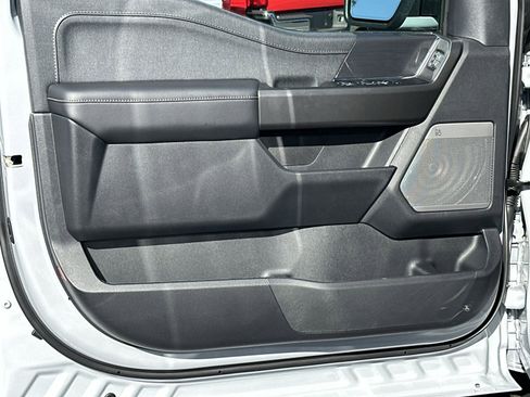 New 2025 Ford F150 Lariat w/ Equipment Group 501A Mid image 15