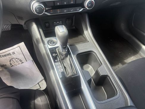 Used 2025 Nissan Sentra SV FWD image 24
