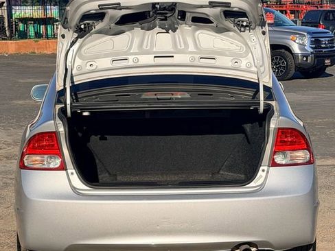 Used 2010 Honda Civic LX image 10