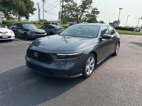 Used 2024 Honda Accord LX image 6