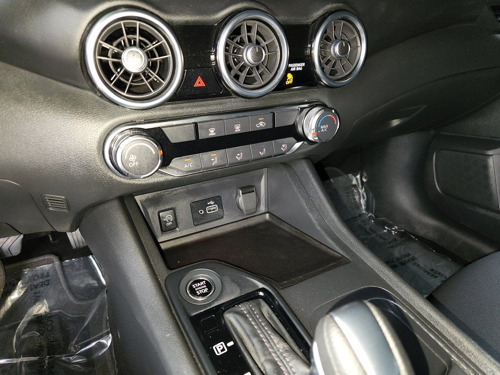 Certified 2025 Nissan Sentra S FWD image 21