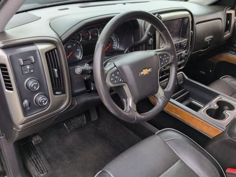 Used 2017 Chevrolet Silverado 1500 High Country AWD/4WD image 10