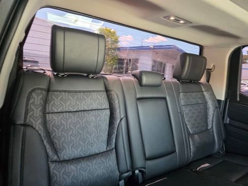 Used 2024 Toyota Tundra Limited AWD/4WD image 18