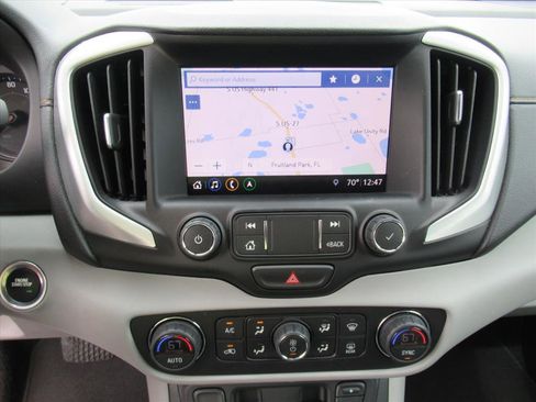 Used 2020 GMC Terrain SLT w/ Preferred Package image 26