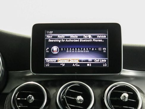 Used 2019 Mercedes-Benz GLC 300 image 14