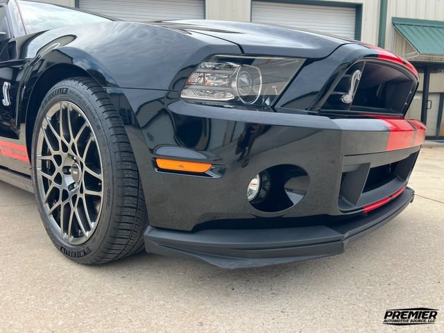 Used 2013 Ford Mustang Shelby GT500 RWD image 42