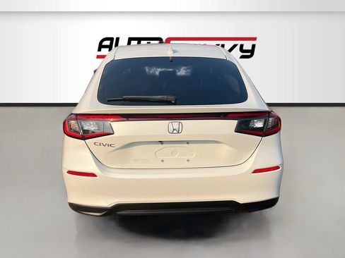 Used 2023 Honda Civic EX-L image 6