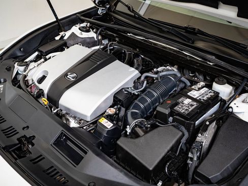 Certified 2019 Lexus ES 350 w/ Accessory Package 2 image 36