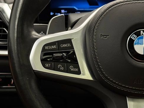 Used 2023 BMW X7 xDrive40i w/ Executive Package image 36