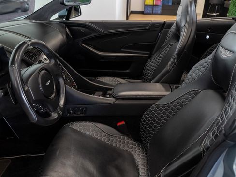 Used 2014 Aston Martin Vanquish Volante image 4