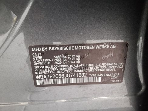 Used 2018 BMW 740i RWD image 36