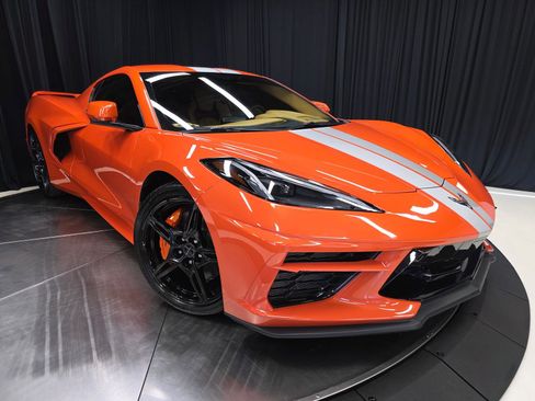 Used 2020 Chevrolet Corvette Stingray Premium Cpe w/ 3LT Preferred Equipment Group RWD image 40