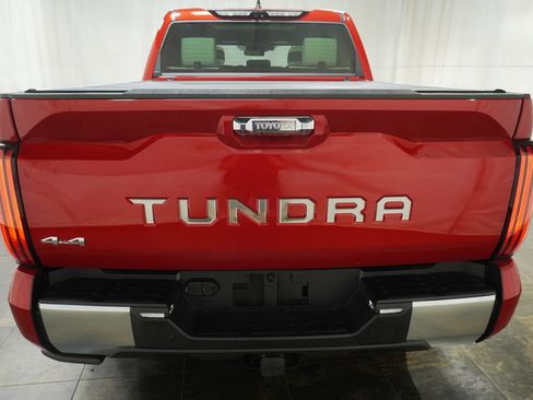 Used 2022 Toyota Tundra Capstone AWD/4WD image 5