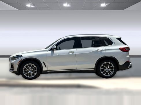 Used 2020 BMW X5 sDrive40i w/ Convenience Package RWD image 2
