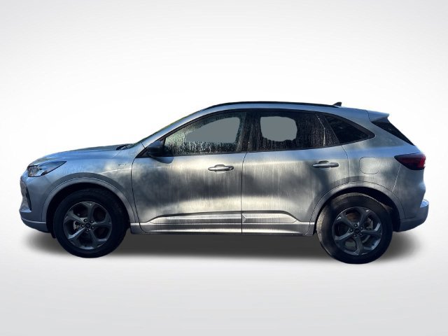 Used 2024 Ford Escape ST-Line AWD/4WD image 2