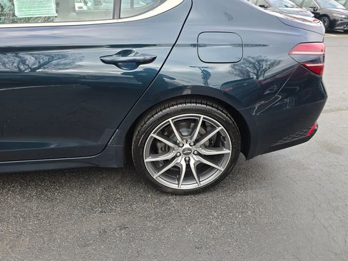 Used 2023 Genesis G70 2.0T RWD image 4