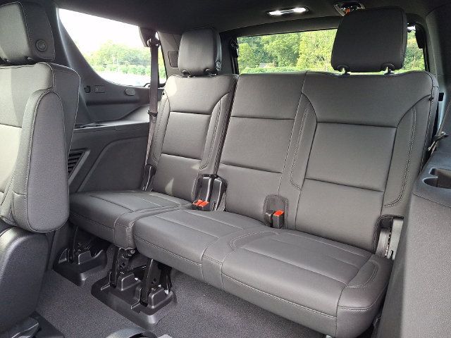 Used 2026 Chevrolet Tahoe LT w/ Comfort Package AWD/4WD image 21