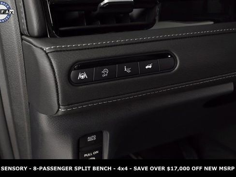 Used 2025 INFINITI QX80 Sensory image 24