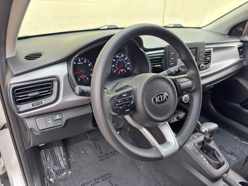 Used 2018 Kia Rio LX FWD image 12