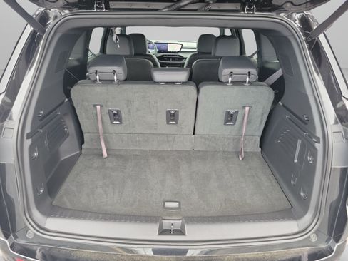 Used 2025 Buick Enclave Sport Touring FWD image 24