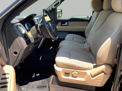 Used 2013 Ford F150 XLT w/ XLT Chrome Pkg RWD image 7