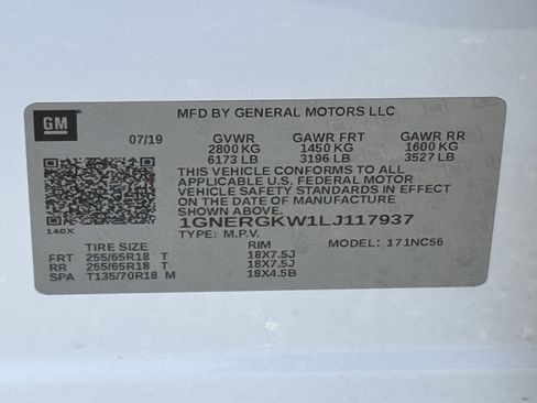 Used 2020 Chevrolet Traverse LT image 41